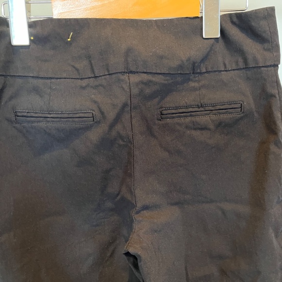 Reitmans Black Short Buisness Cuffed Capris Size 9 C003 - Picture 3 of 10